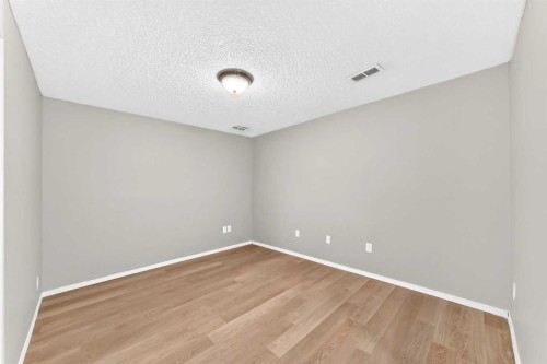 171 Erin Woods Drive Se, Calgary, AB 