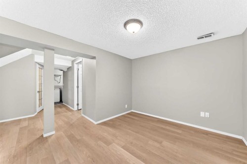 171 Erin Woods Drive Se, Calgary, AB 