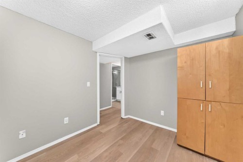 171 Erin Woods Drive Se, Calgary, AB 
