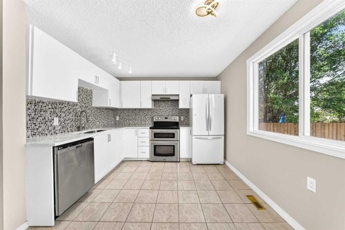 171 Erin Woods Drive Se, Calgary, AB 