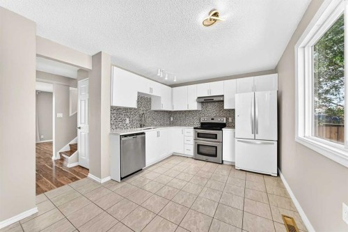 171 Erin Woods Drive Se, Calgary, AB 