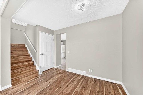 171 Erin Woods Drive Se, Calgary, AB 