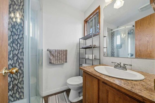112 Cedargrove Way Sw, Calgary, AB 