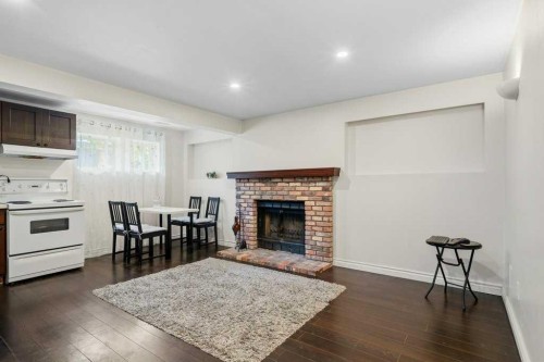 112 Cedargrove Way Sw, Calgary, AB 