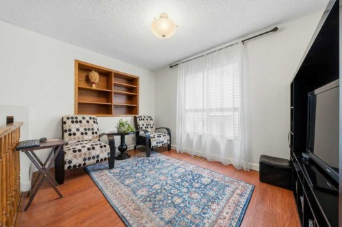 112 Cedargrove Way Sw, Calgary, AB 
