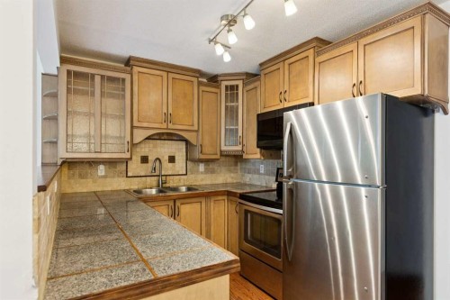 902 Harvest Hills Drive Ne, Calgary, AB 