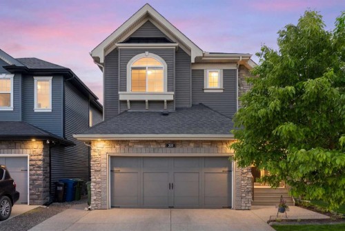 203 Cooperstown Lane SW Airdrie, AB T4B 2L2