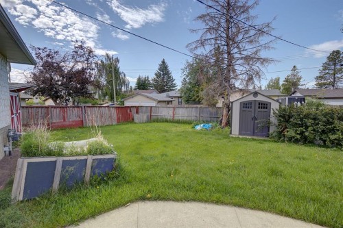 35 Penworth Place Se, Calgary, AB 