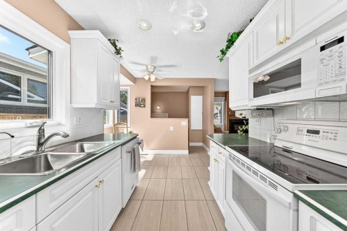 10435 Mapleridge Crescent Se, Calgary, AB 
