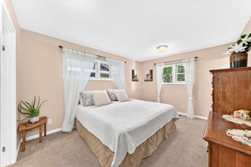 10435 Mapleridge Crescent Se, Calgary, AB 