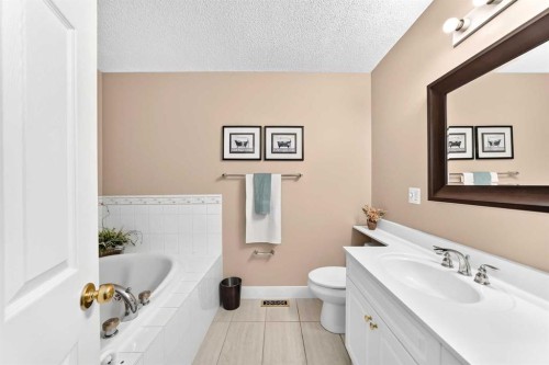 10435 Mapleridge Crescent Se, Calgary, AB 