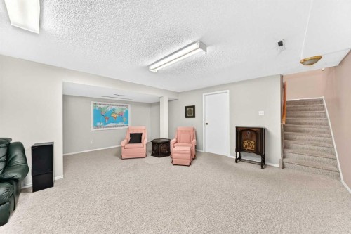 10435 Mapleridge Crescent Se, Calgary, AB 