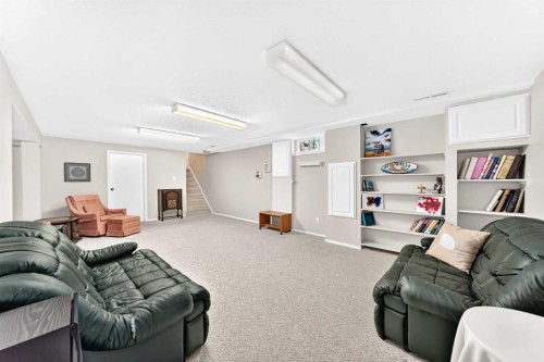 10435 Mapleridge Crescent Se, Calgary, AB 