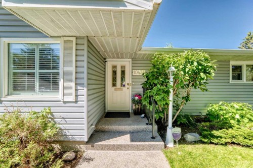 10435 Mapleridge Crescent Se, Calgary, AB 