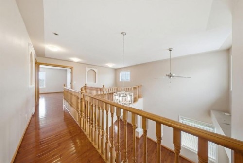 39 Taravista Drive Ne, Calgary, AB 