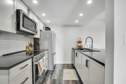 603-2011 University Drive NW Calgary, AB T2N 4T4