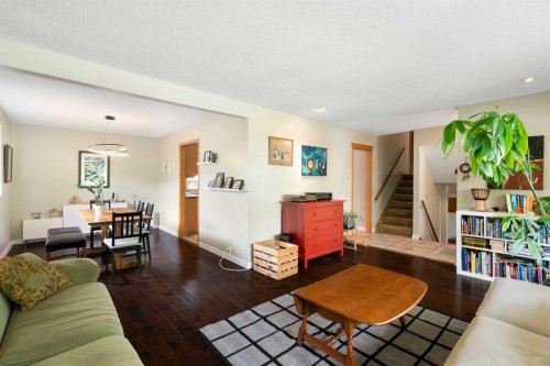 5431 Silverdale Drive Nw, Calgary, AB 