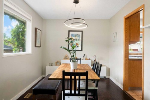 5431 Silverdale Drive Nw, Calgary, AB 