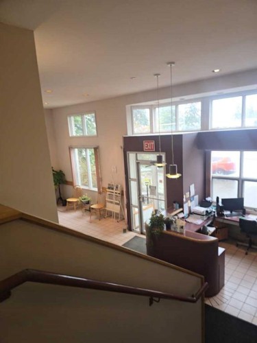 4131 Bow Trail Sw, Calgary, AB 