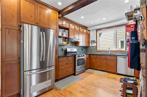 726 Memorial Drive Nw, Calgary, AB 