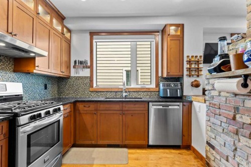 726 Memorial Drive Nw, Calgary, AB 