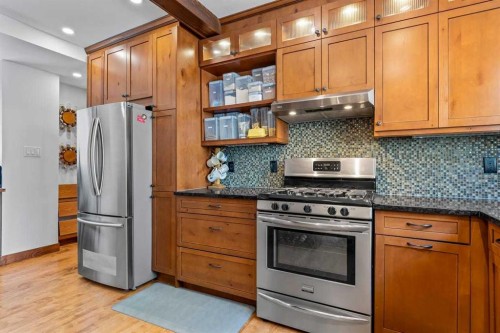 726 Memorial Drive Nw, Calgary, AB 