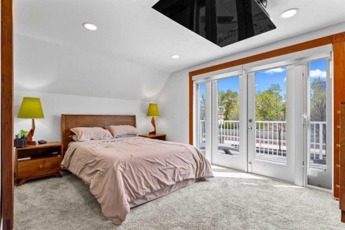 726 Memorial Drive Nw, Calgary, AB 