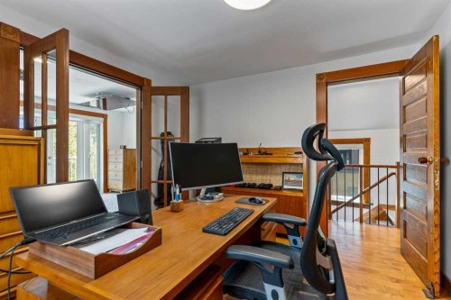 726 Memorial Drive Nw, Calgary, AB 
