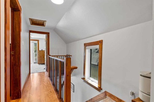 726 Memorial Drive Nw, Calgary, AB 