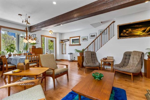 726 Memorial Drive Nw, Calgary, AB 