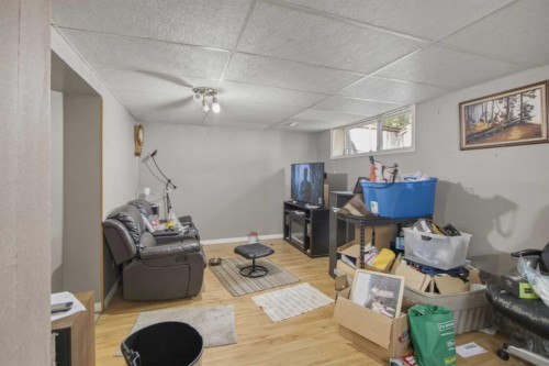 88 Willowbrook Crescent Nw, Airdrie, AB 