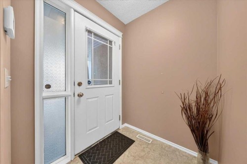 17 Edgeridge Terrace Nw, Calgary, AB 