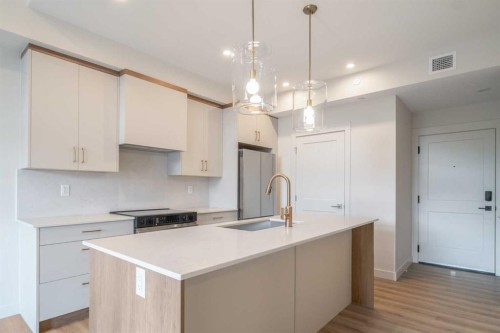 402-10 Cascade Ridge, Canmore, AB 