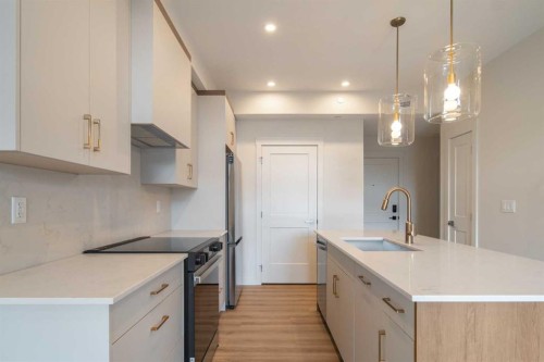 402-10 Cascade Ridge, Canmore, AB 