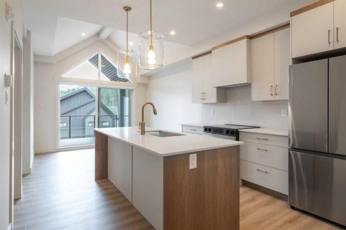 402-10 Cascade Ridge, Canmore, AB 