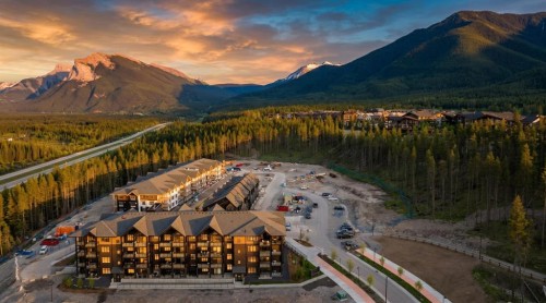 402-10 Cascade Ridge, Canmore, AB 