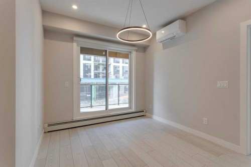 206-8370 Broadcast Avenue Sw, Calgary, AB - Indoor Photo Showing Other Room