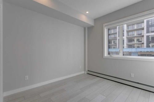 206-8370 Broadcast Avenue Sw, Calgary, AB - Indoor Photo Showing Other Room