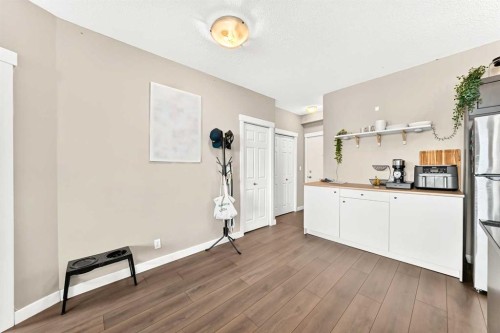1406-325 3 Street Se, Calgary, AB - Indoor Photo Showing Kitchen