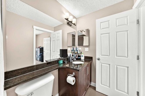 1406-325 3 Street Se, Calgary, AB - Indoor Photo Showing Other Room