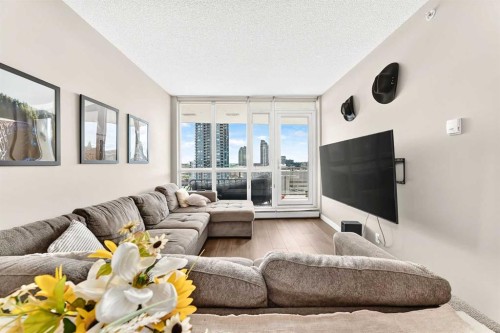 1406-325 3 Street Se, Calgary, AB - Indoor Photo Showing Living Room