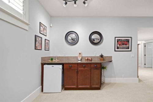 11 Aspen Cliff Place Sw, Calgary, AB - Indoor