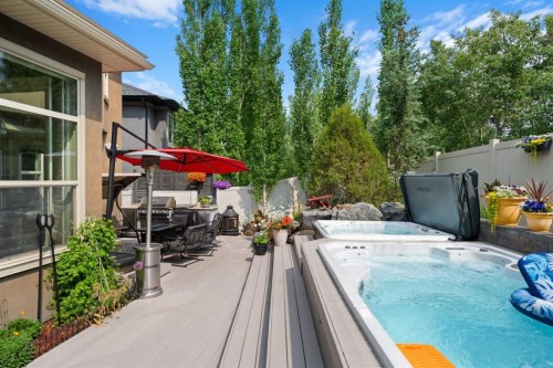11 Aspen Cliff Place Sw, Calgary, AB - Outdoor With Deck Patio Veranda