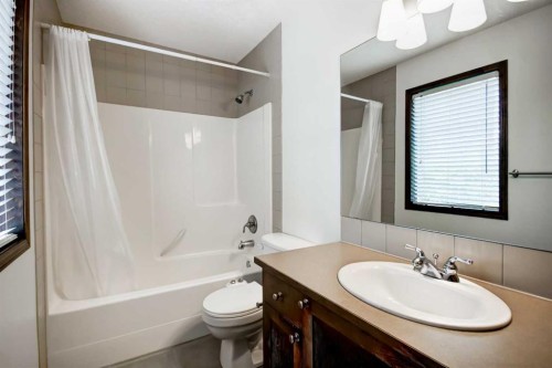 63 Elgin Drive Se, Calgary, AB 