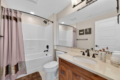 38 Whispering Springs Way, Heritage Pointe, AB 