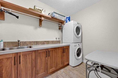 38 Whispering Springs Way, Heritage Pointe, AB 