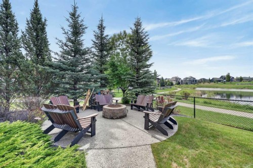 38 Whispering Springs Way, Heritage Pointe, AB 