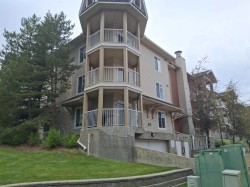 2201-70 Panamount Drive NW Calgary, AB T3K 5Z1