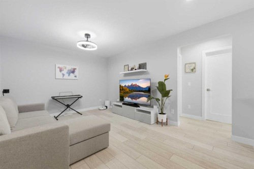 163 Dawson Wharf Rise Mount, Chestermere, AB 