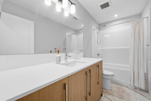 163 Dawson Wharf Rise Mount, Chestermere, AB 